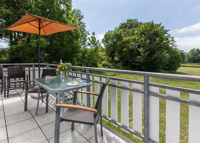 Wiesenblick * Ahrenshoop